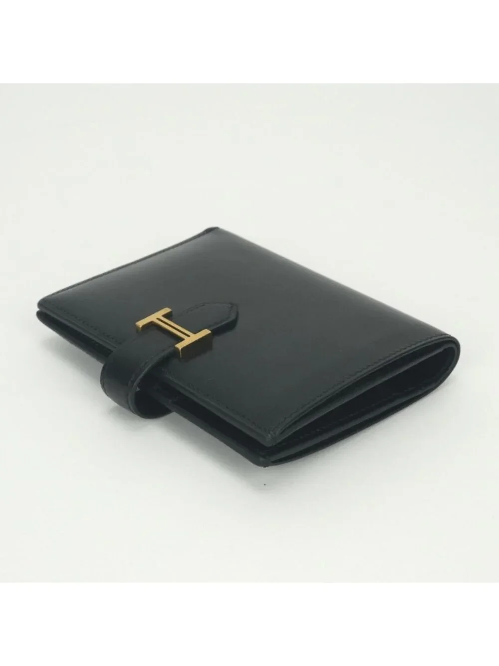 Hermes brand model